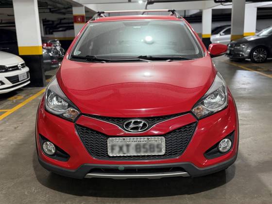 HYUNDAI HB20 1.6 PREMIUM 16V FLEX 4P AUTOMÁTICO HYUNDAI HB20 1.6 PREMIUM 16V FLEX 4P AUTOMÁTICO